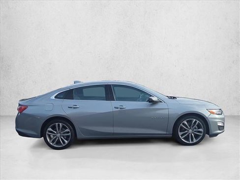 Used 2024 Chevrolet Malibu LT image 4