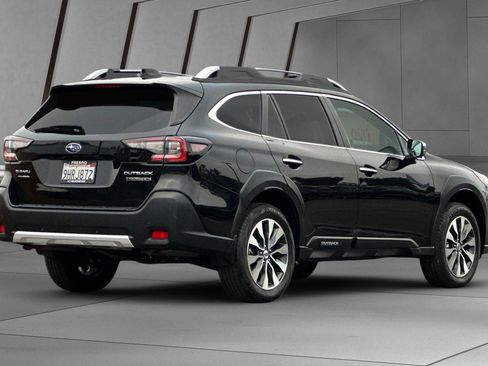 Used 2024 Subaru Outback Touring XT image 4