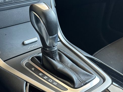 Used 2017 Ford Edge SEL FWD image 18
