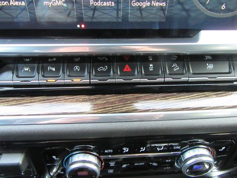 Used 2023 GMC Sierra 1500 Elevation w/ Elevation Premium Package image 42