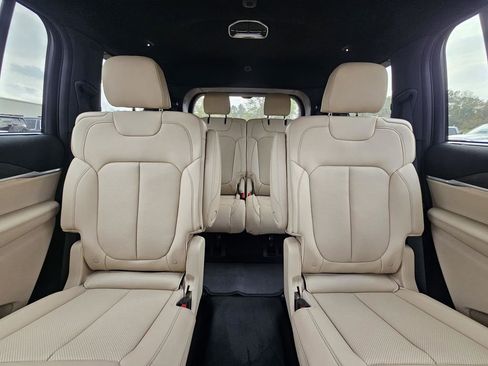 New 2025 Jeep Grand Cherokee L Limited w/ Luxury Tech Group II RWD image 38