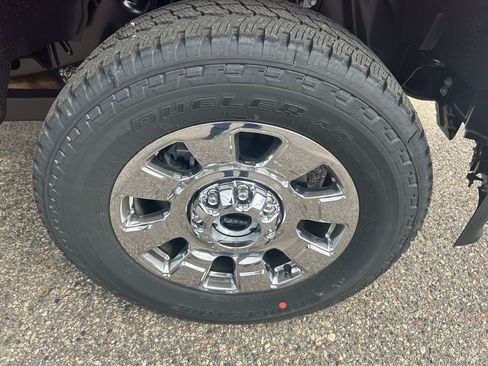 New 2026 Ford F350 Lariat w/ Lariat Premium Package image 9