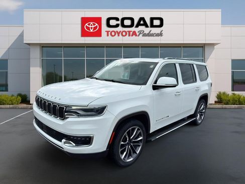 Used 2022 Jeep Wagoneer Series III w/ Premium Group I AWD/4WD image 1