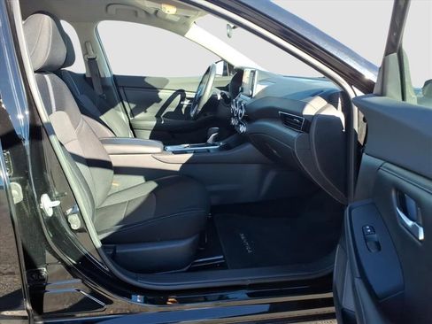 Used 2021 Nissan Sentra SV image 10