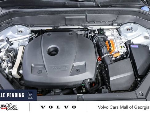 Certified 2024 Volvo XC90 T8 Plus w/ Protection Package Premier AWD/4WD image 35