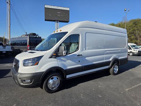 New 2026 Ford Transit 350 148 High Roof Extended DRW image 2