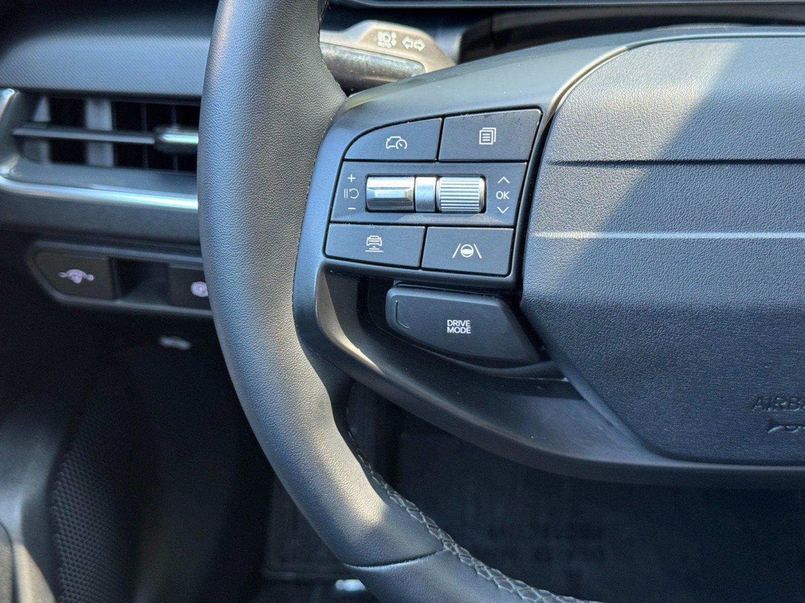 Used 2025 Kia K4 EX FWD image 19