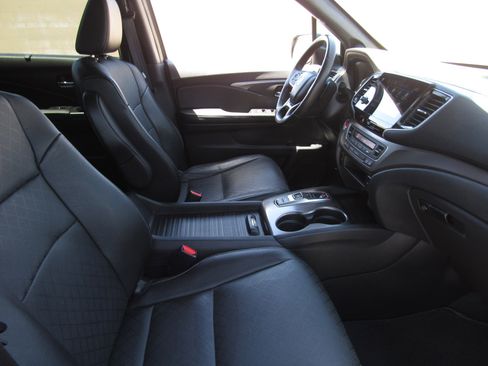 Certified 2020 Honda Passport EX-L image 9