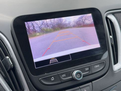 Used 2023 Chevrolet Malibu LT image 21