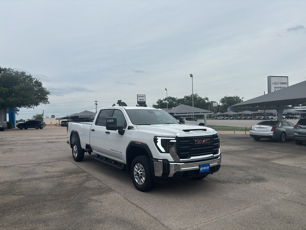 Used 2026 GMC Sierra 2500 Pro w/ Convenience Package RWD image 3