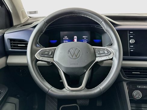 Used 2023 Volkswagen Taos SE w/ Black Wheel Package AWD/4WD image 17