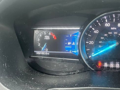 Used 2018 Ford Explorer Limited AWD/4WD image 13