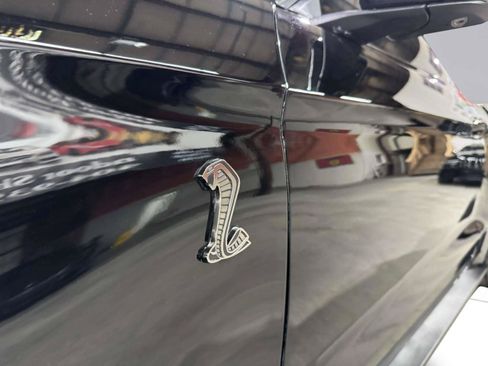 Used 2022 Ford Mustang Shelby GT500 w/ Technology Package RWD image 20