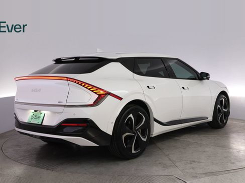 Used 2023 Kia EV6 GT-Line AWD/4WD image 3
