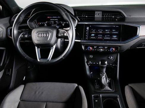 Used 2021 Audi Q3 2.0T Premium Plus w/ Premium Plus Package image 12