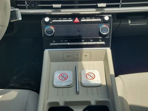 New 2026 Hyundai Santa Fe SE FWD image 15