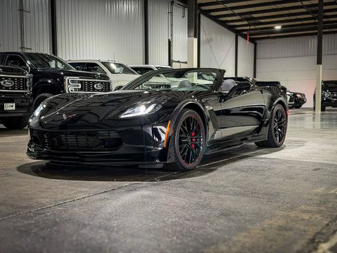 Used 2017 Chevrolet Corvette Z06 RWD image 1