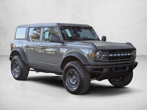 New 2025 Ford Bronco Big Bend w/ Black Diamond Package image 6