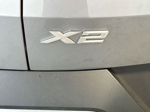 Used 2025 BMW X2 xDrive28i AWD/4WD image 10