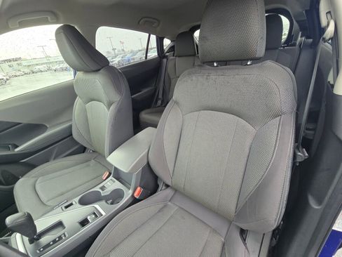 Used 2024 Subaru Crosstrek 2.0i Premium image 18
