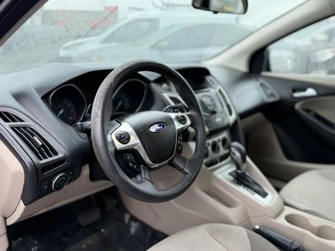 Used 2012 Ford Focus SE FWD image 17