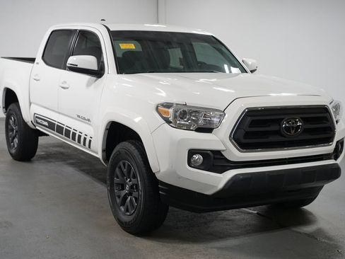 Certified 2023 Toyota Tacoma SR5 RWD image 3