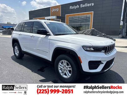 New 2025 Jeep Grand Cherokee Laredo w/ Luxury Tech Group I