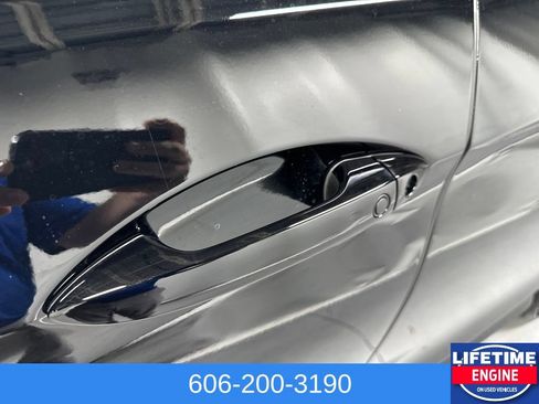 Used 2023 Honda Passport EX-L image 8