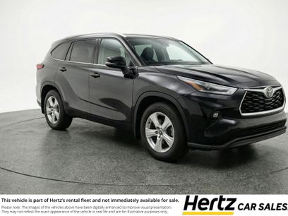 Used 2025 Toyota Highlander LE