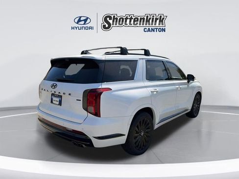 Used 2024 Hyundai Palisade Calligraphy image 5
