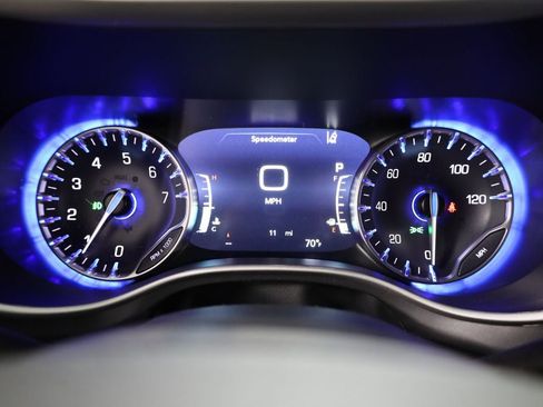 New 2026 Chrysler Pacifica Select image 23