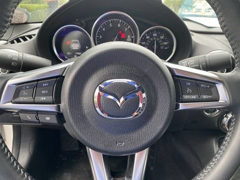 Used 2023 MAZDA MX-5 Miata Grand Touring w/ Weather Package RWD image 21