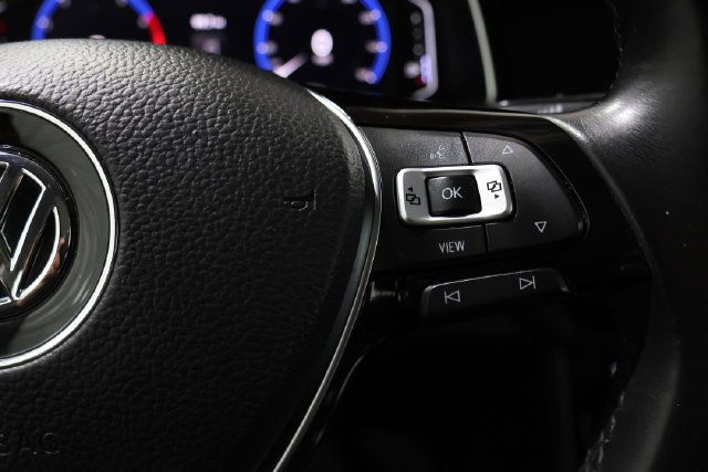 Used 2019 Volkswagen Jetta SEL FWD image 17