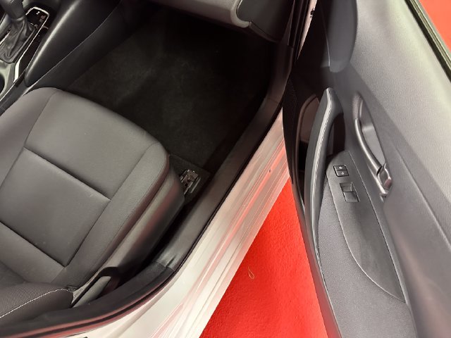 Certified 2024 Toyota Corolla LE w/ LE Convenience Package FWD image 15
