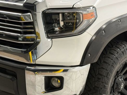 Used 2014 Toyota Tundra SR5 w/ TRD Off Road Package AWD/4WD image 4