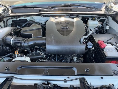 Used 2019 Toyota Tacoma TRD Pro image 33