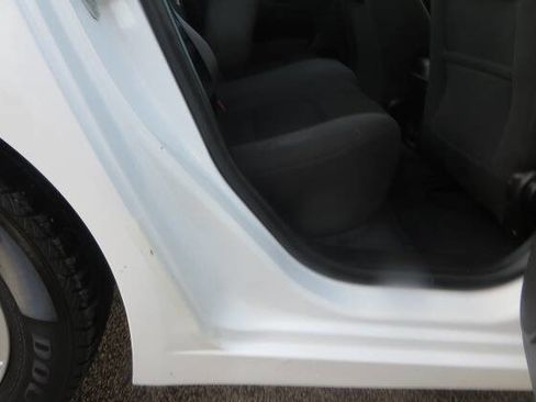 Used 2016 Chevrolet Cruze LT image 15