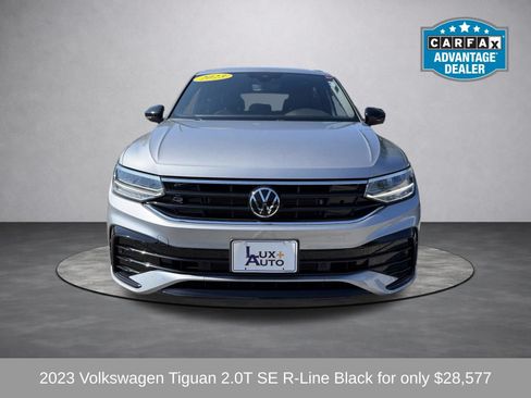 Used 2023 Volkswagen Tiguan SE R-Line AWD/4WD image 10