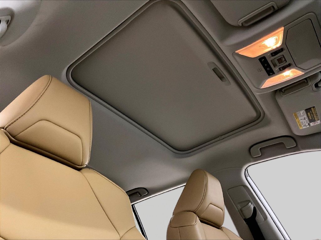 Used 2019 Toyota RAV4 Limited w/ All Weather Liner Package AWD/4WD image 26