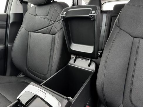 New 2025 Hyundai Tucson SE image 26