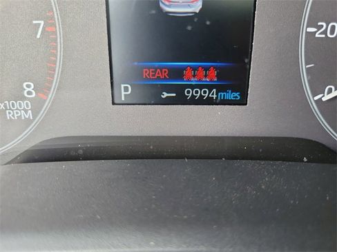 Used 2025 Toyota Corolla LE image 18