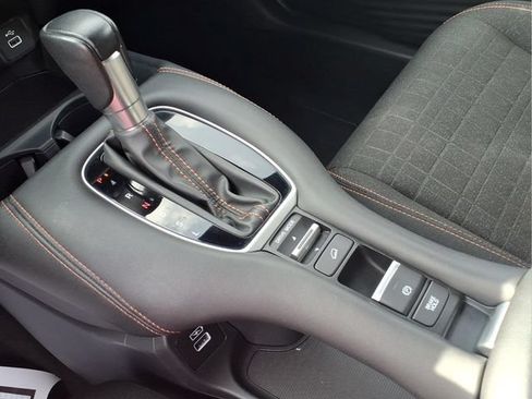 Used 2023 Honda HR-V Sport image 10