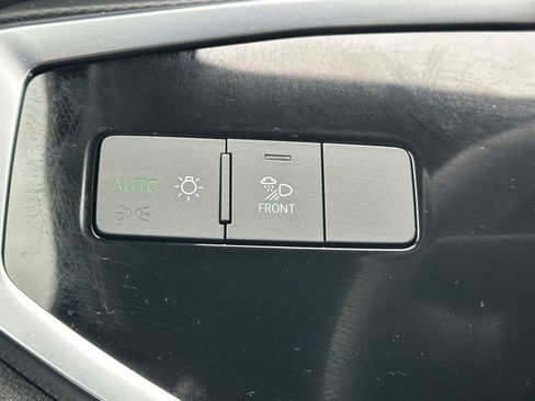 New 2025 Audi Q3 2.0T Premium Plus w/ Premium Plus Package image 37