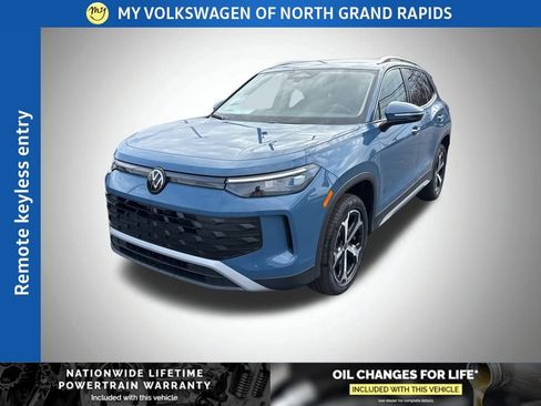 New 2026 Volkswagen Tiguan SE image 7