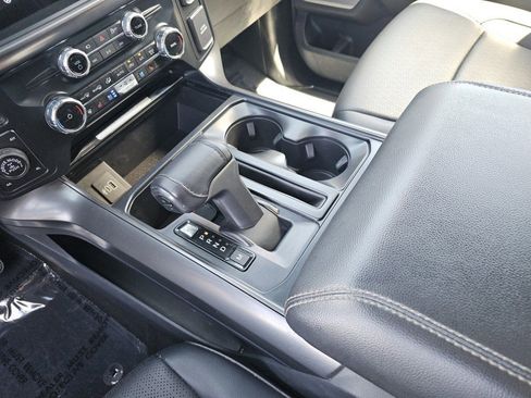 Used 2025 Ford F150 Lariat AWD/4WD image 35