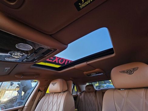 Used 2014 Bentley Flying Spur W12 AWD/4WD image 34