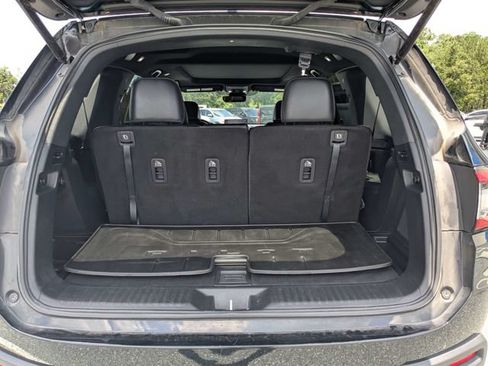 Used 2024 Honda Pilot TrailSport image 12