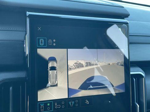 New 2026 GMC Acadia AT4 image 12