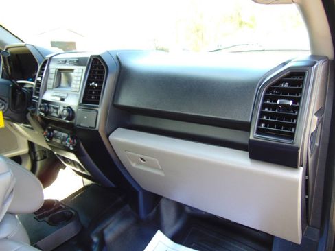 Used 2016 Ford F150 XL image 46