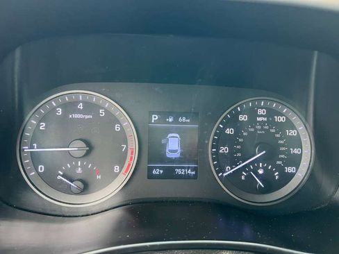 Used 2019 Hyundai Tucson SE FWD image 32